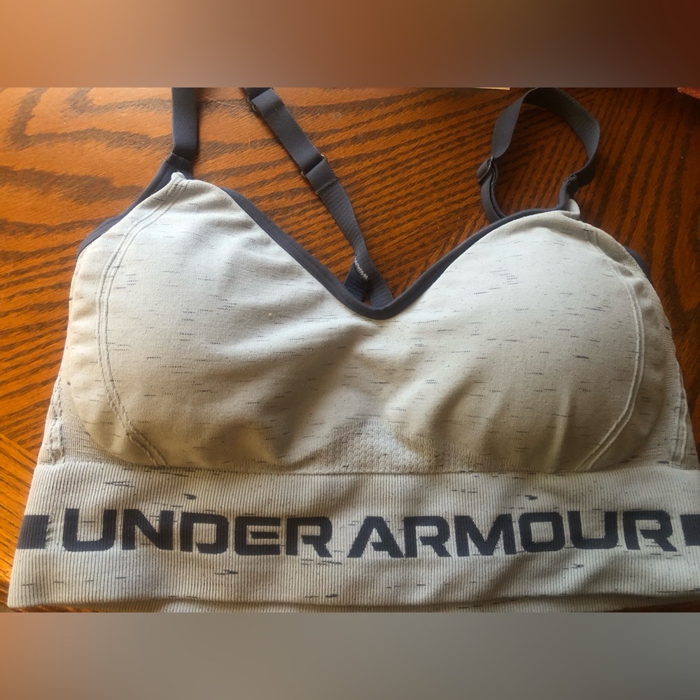 Under Armour Women's Light Gray Sports Bra